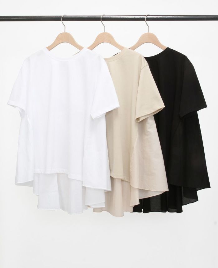 バックロング切替コットンTシャツは、白、ベージュ、ブラックの3色展開です。