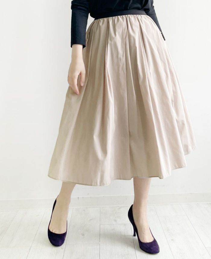 神戸・山の手スカートアーモンドのミモレ丈