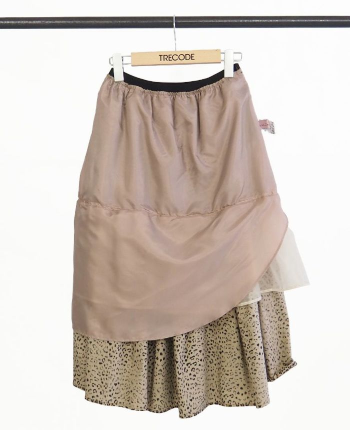 トレコード(TRECODE)黒ゴムフレアスカートレオパード柄