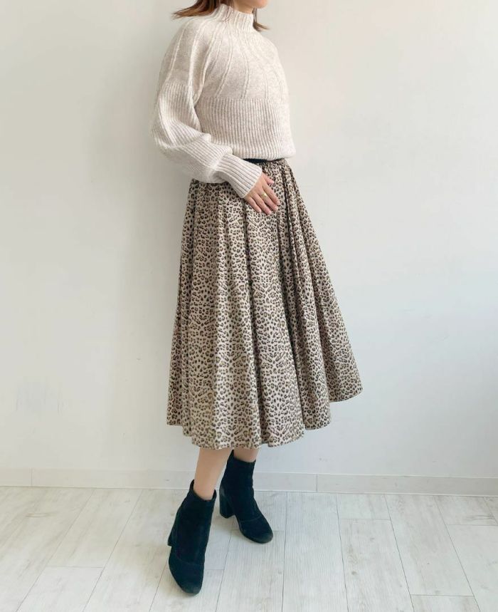 トレコード(TRECODE)黒ゴムフレアスカートレオパード柄