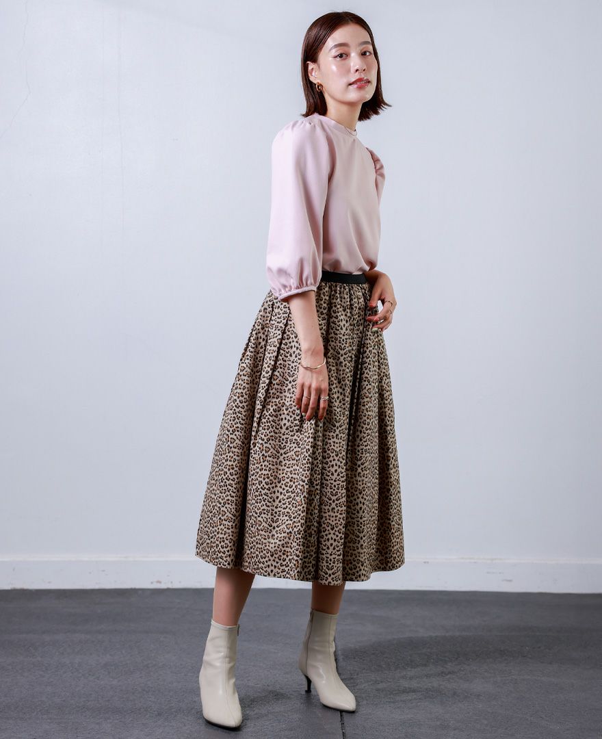 トレコード(TRECODE)黒ゴムフレアスカートレオパード柄ロング丈