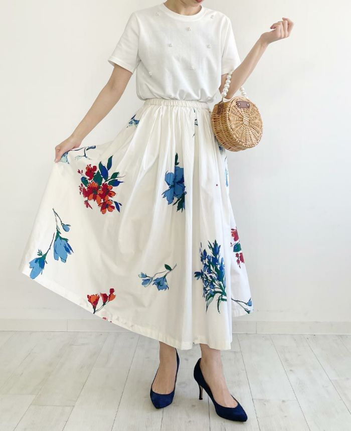 TRECODEの花柄コットンスカート