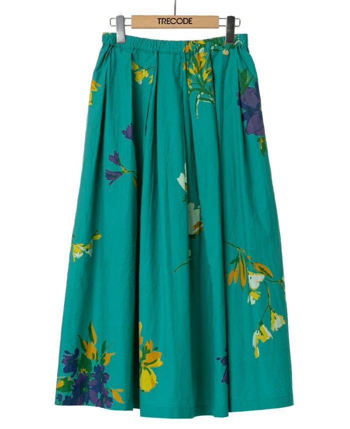 TRECODEの花柄コットンスカート