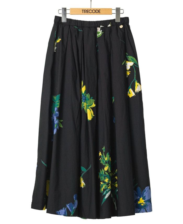 TRECODEの花柄コットンスカート