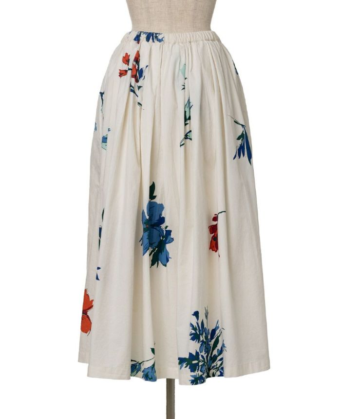 TRECODEの花柄コットンスカート