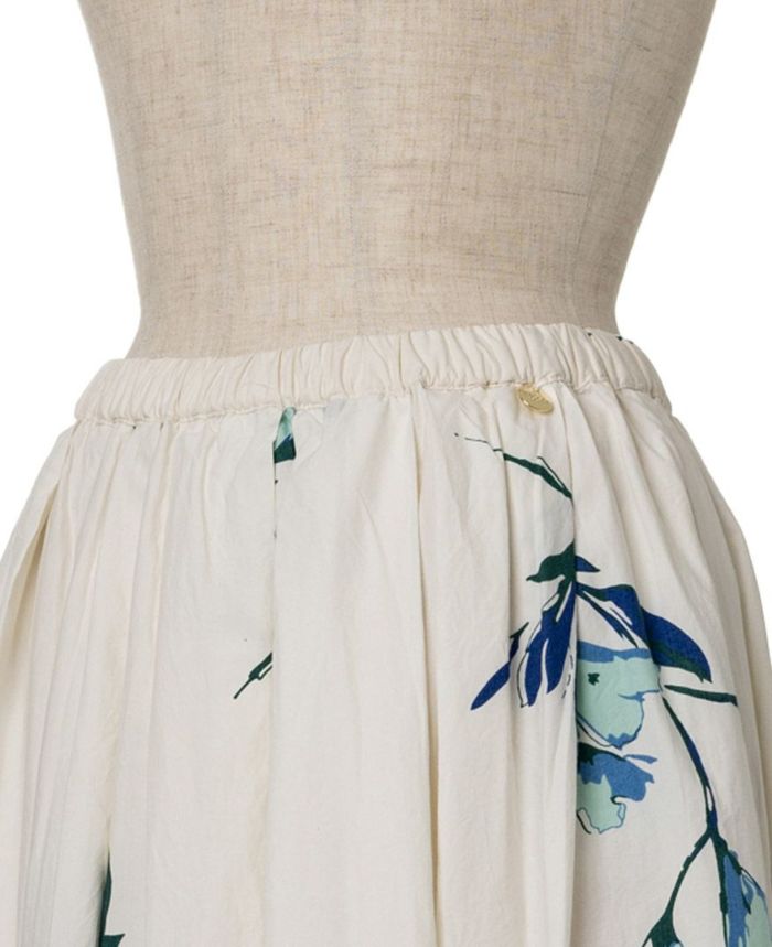 TRECODEの花柄コットンスカート