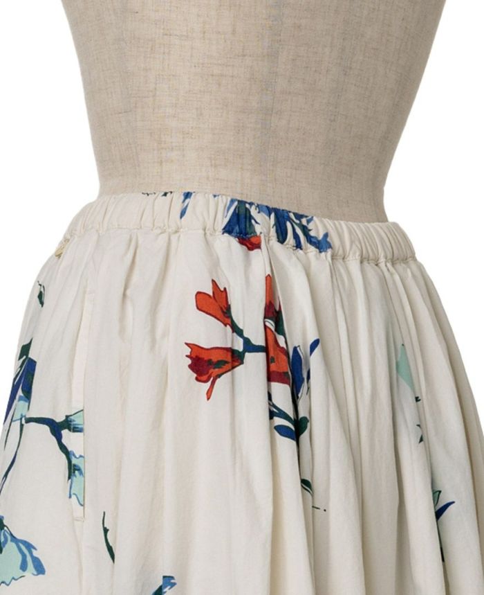 TRECODEの花柄コットンスカート