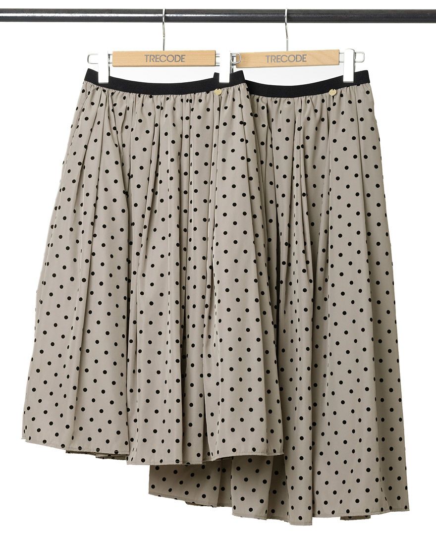 神戸・山の手フロッキードット柄スカート グレージュ商品詳細