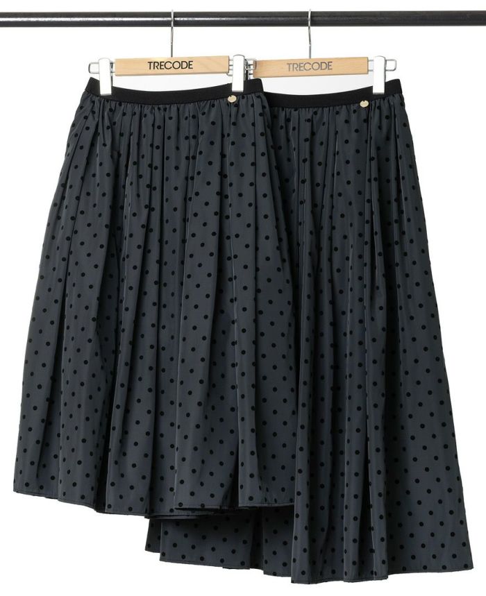 神戸・山の手フロッキードット柄スカート ダークグレー商品詳細