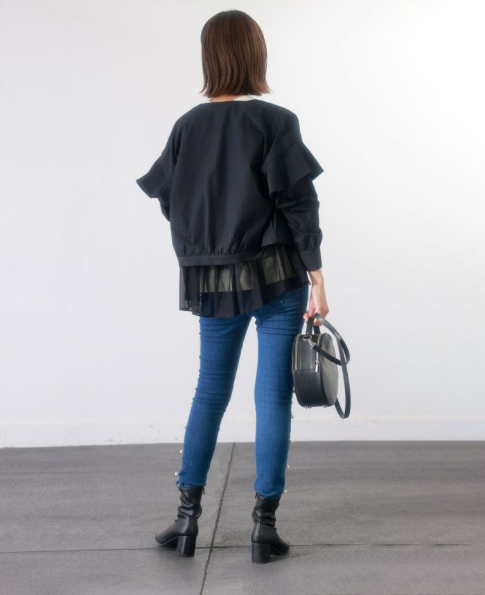 トレコード(TRECODE)フリル袖ブルゾン、ベストにもなる2WAY仕様。