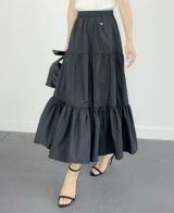 トゥービーシック　レースティアードスカート 稀少42 トゥービーシック レースティアードスカート 稀少42 - メルカリ