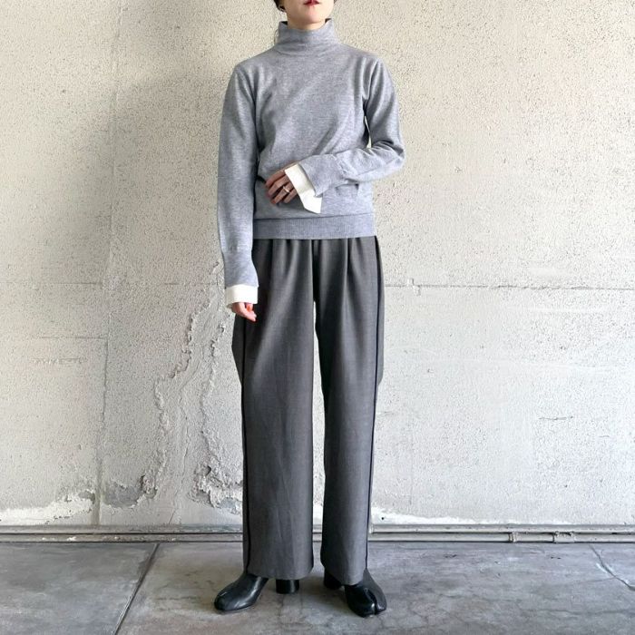 レイヤードスリーブハイネックニット(4色)