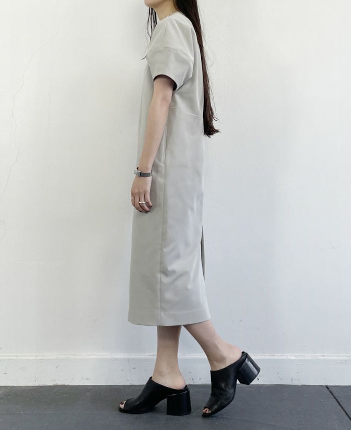 ランタンスリーブワンピース(2色)