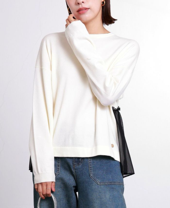 TRECODE トレコードのふんわりバックデザインが大人かわいいふんわりバックチュールニット