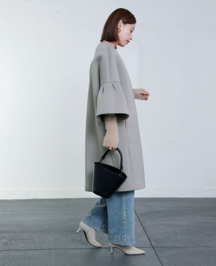 TRECODE トレコード 着心地ラクちん軽量な大人可愛いポワン袖コート