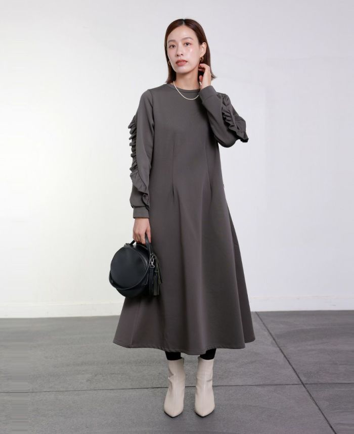 TRECODE トレコード 裏起毛であったか着心地ラクちん大人可愛いフリルデザインワンピース