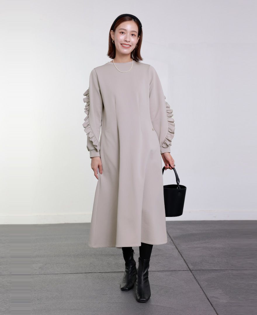 TRECODE トレコード 裏起毛であったか着心地ラクちん大人可愛いフリルデザインワンピース