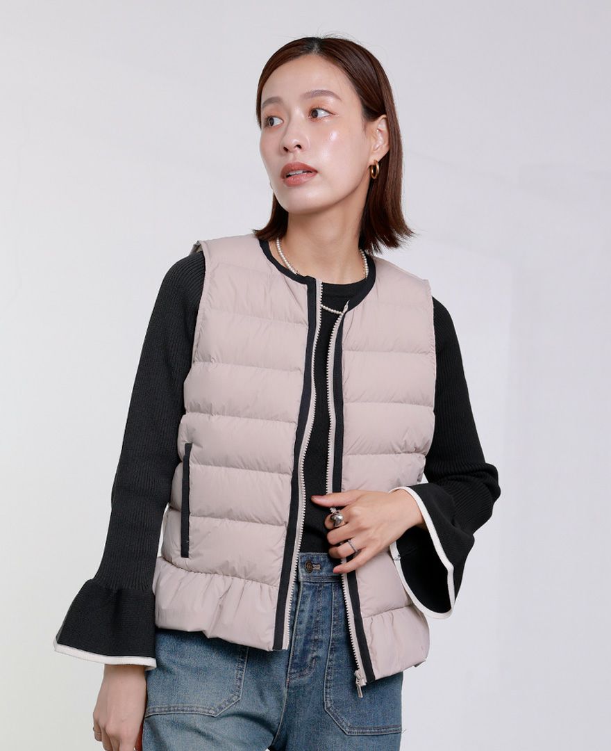 TRECODE トレコード ベストにもライナーにも使えるあったか大人可愛いペプラムライトベスト