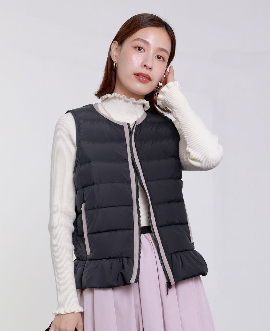 TRECODE トレコード ベストにもライナーにも使えるあったか大人可愛いペプラムライトベスト