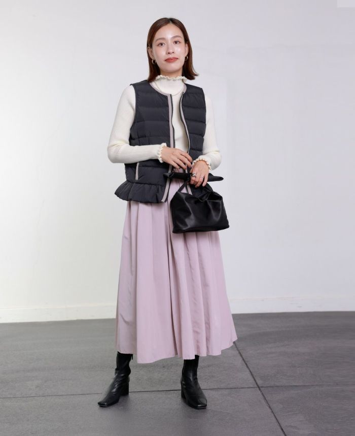 TRECODE トレコード ベストにもライナーにも使えるあったか大人可愛いペプラムライトベスト