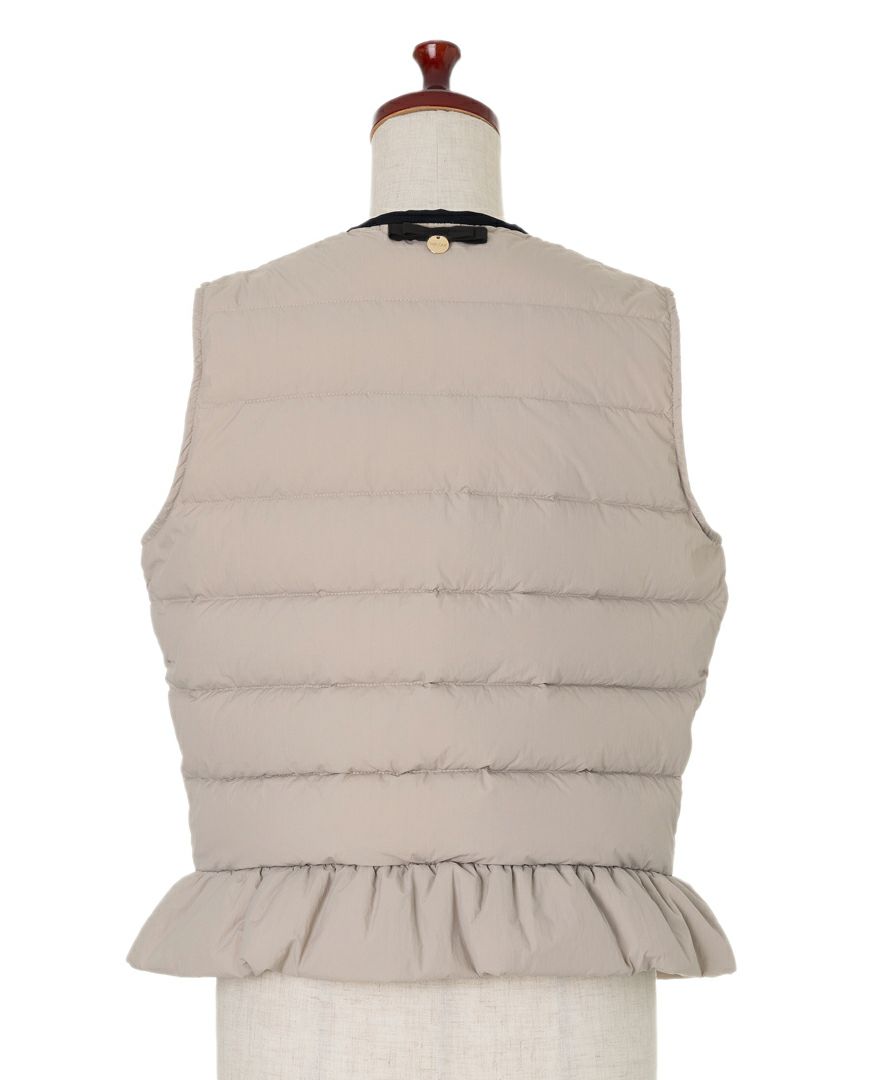 TRECODE トレコード ベストにもライナーにも使えるあったか大人可愛いペプラムライトベスト