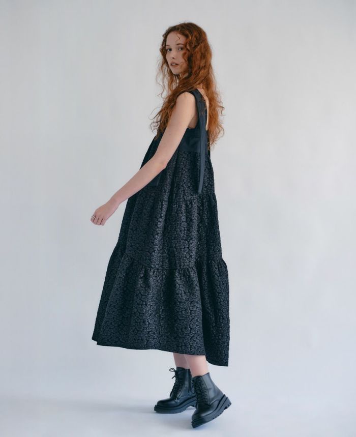 モデル着用：ティアードワンピース/cloudy clouds