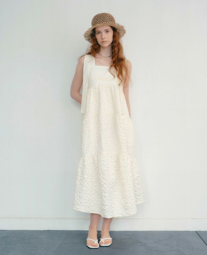 model着用：ティアードワンピース/cotton clouds