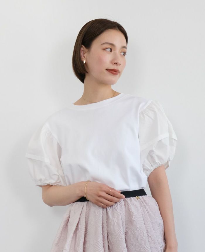 バルーン袖Tシャツホワイトの着用画像