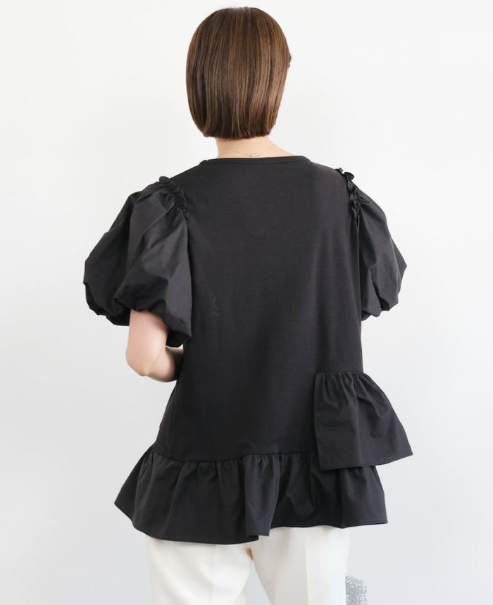 アシメフリルチュニックブラックの着用画像