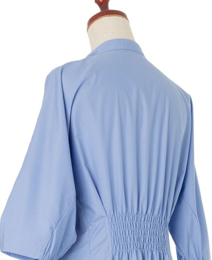 シャツワンピースブルーの背中詳細画像