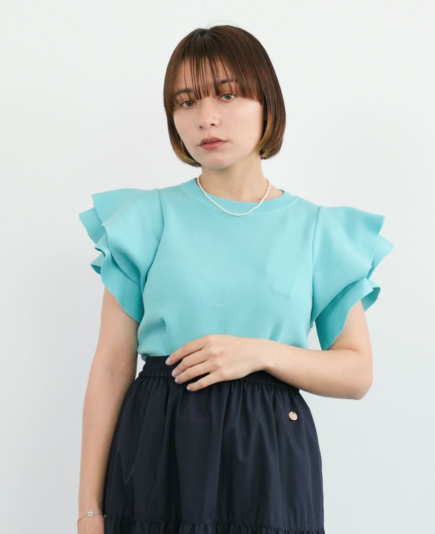 袖フリルニットターコイズの着用画像
