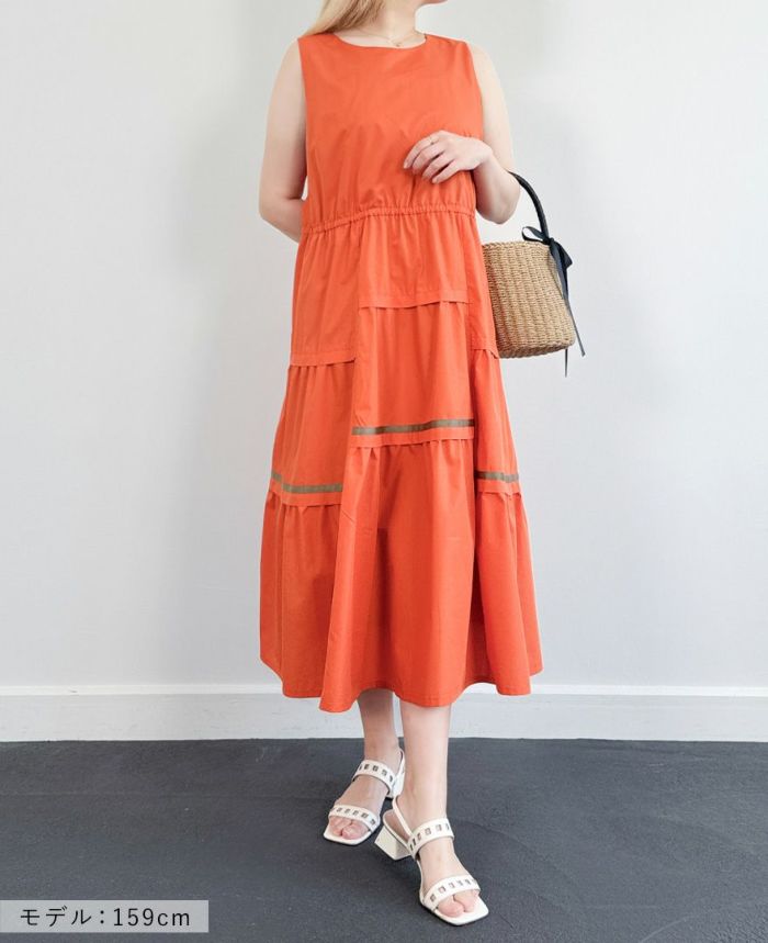 切り替えティアードワンピーステラコッタの着用画像