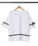 ホワイトのサイドリボンTシャツ詳細画像