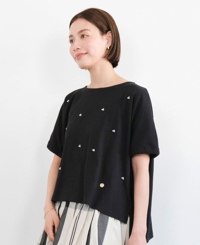 ブラックのシャーリングパールT着用画像