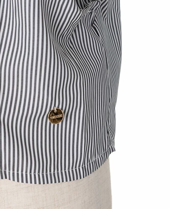 TRECODE（トレコード）のストライプ半袖シャツの詳細