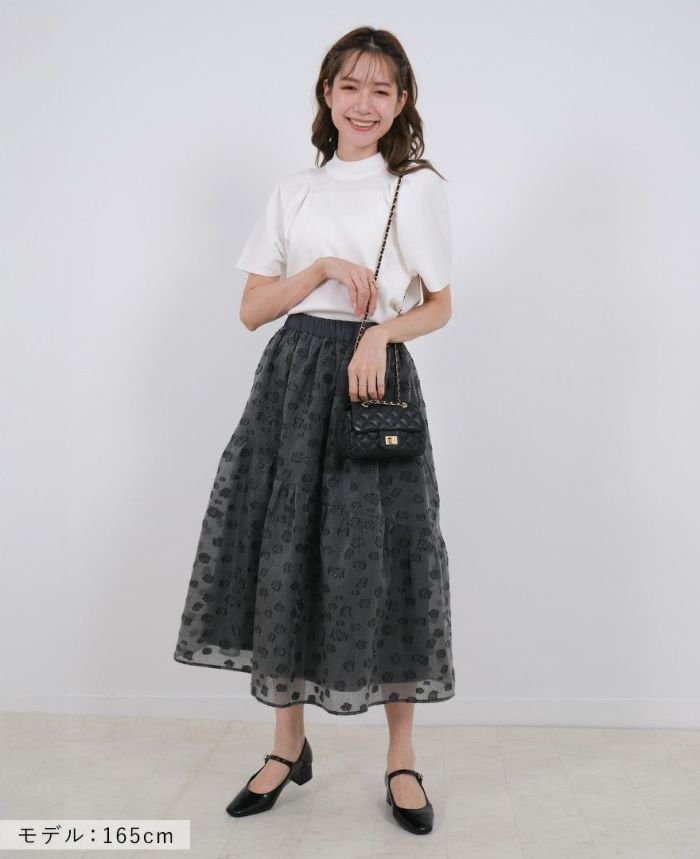 TRECODE（トレコード）のエンボス切り替えスカートの詳細