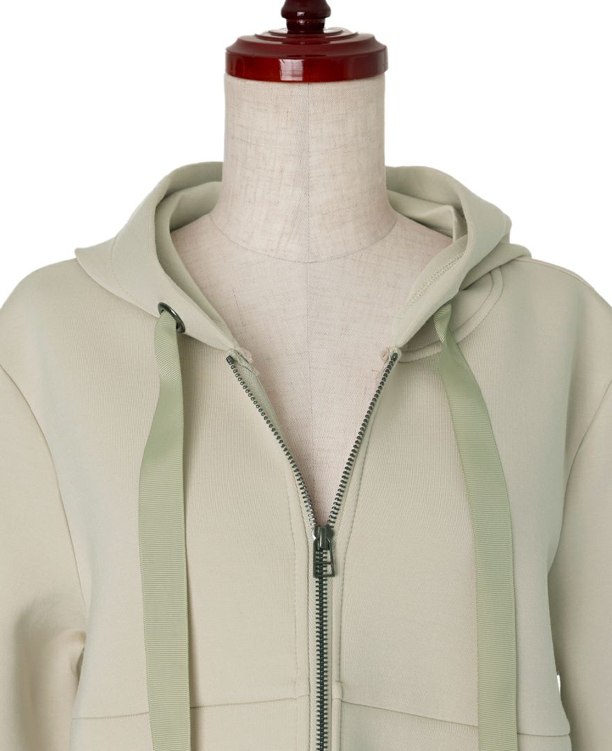 TRECODE（トレコード）の二段フリルパーカーの詳細